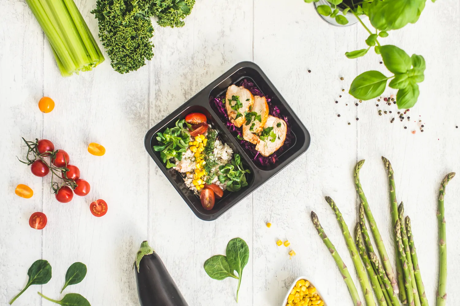 Jakie korzyści daje catering ketogeniczny? Dieta ketogeniczna Dywity - dieta pudełkowa - catering dietetyczny