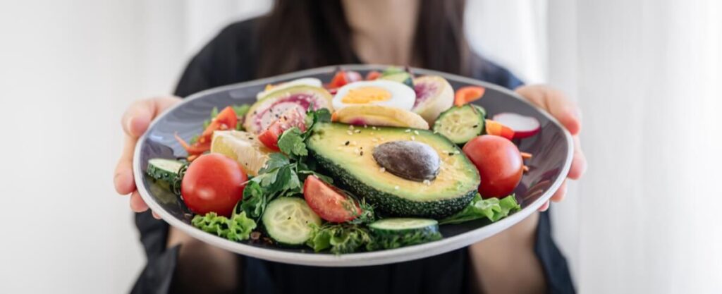 Proces keto adaptacji – na co zwrócić uwagę rozpoczynając dietę keto i ograniczając podaż węglowodanów?